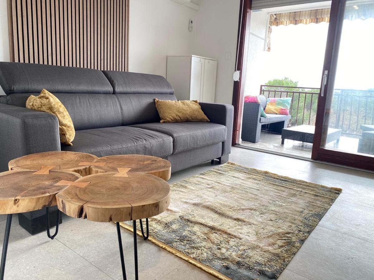 Apartment Premium Kala Sea View